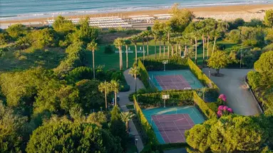 Side Star Resort