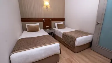 Side Star Resort