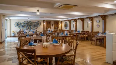 Side Star Resort