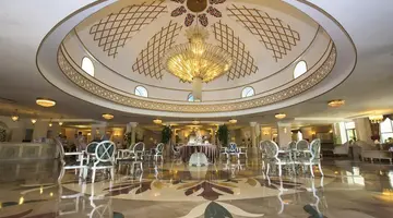 Side Star Resort