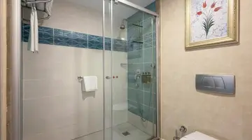 Side Star Resort