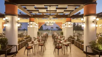 Side Star Resort