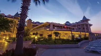 SIDE STAR RESORT