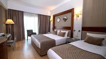 Side Star Resort