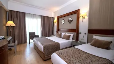 Side Star Resort