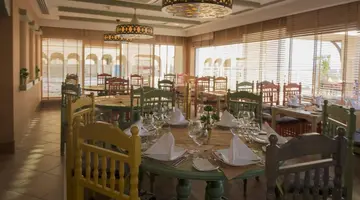 Side Star Resort