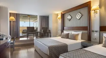 Side Star Resort