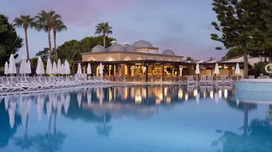 Side Star Resort