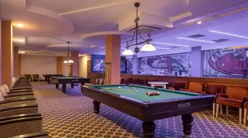 Side Star Resort