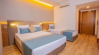 SIDE STORY RESORT & SPA
