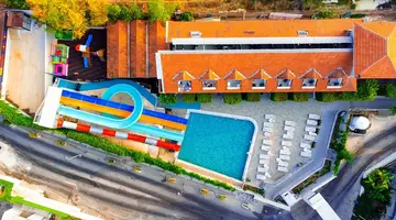 SIDE STORY RESORT & SPA
