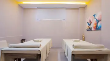 SIDE STORY RESORT & SPA