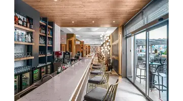 SIDE STORY RESORT & SPA