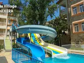 SIDE VILLAGE FAMILY SUITE