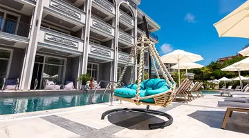 SIENA PREMIUM RETREAT