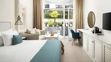 SIENA PREMIUM RETREAT