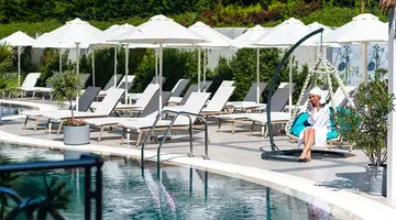 SIENA PREMIUM RETREAT