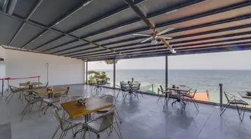 Signature Blue Resort
