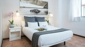 Silken Saaj Maar