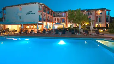 Silver Beach Hotel and Annexe Apartments