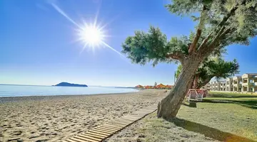 Silver Beach Hotel