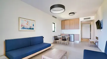Silver Beach Hotel