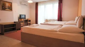 Silver Hotel Budapest City Center