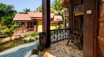 Silver Sand Beach Resort Neil