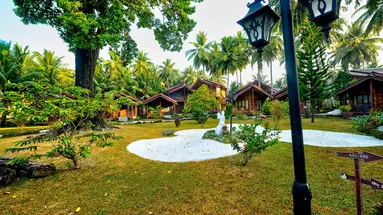 Silver Sand Beach Resort Neil