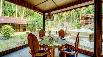 Silver Sand Beach Resort Neil
