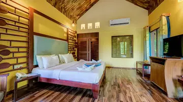 Silver Sand Beach Resort Neil