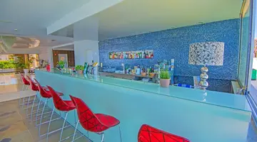 Silver Sands Beach Hotel