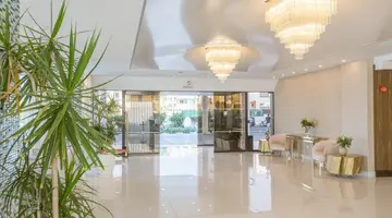Silver Sands Beach Hotel