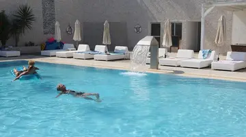 Silver Sands Beach Hotel