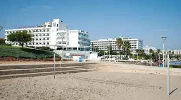 Silver Sands Beach Hotel