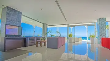 Silver Sands Beach Hotel