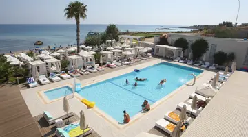 SILVER SANDS BEACH HOTEL