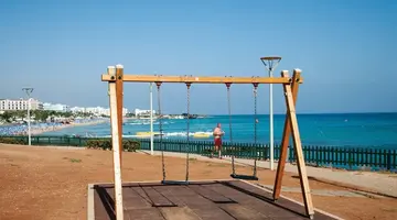 Silver Sands Beach Hotel