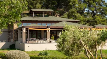 Simantro Resort