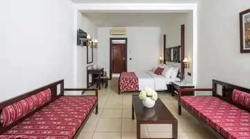 Simantro Resort