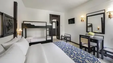 Simantro Resort