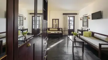 Simantro Resort