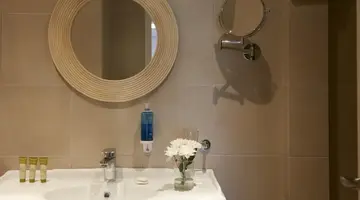 Simantro Resort