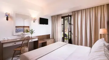 Simantro Resort
