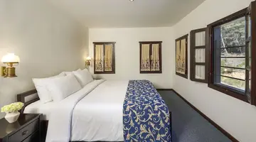 Simantro Resort