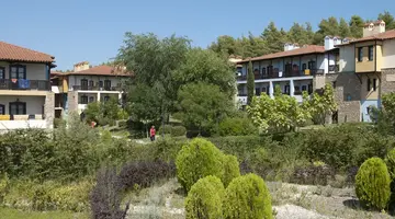 Simantro Resort