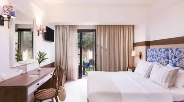 Simantro Resort