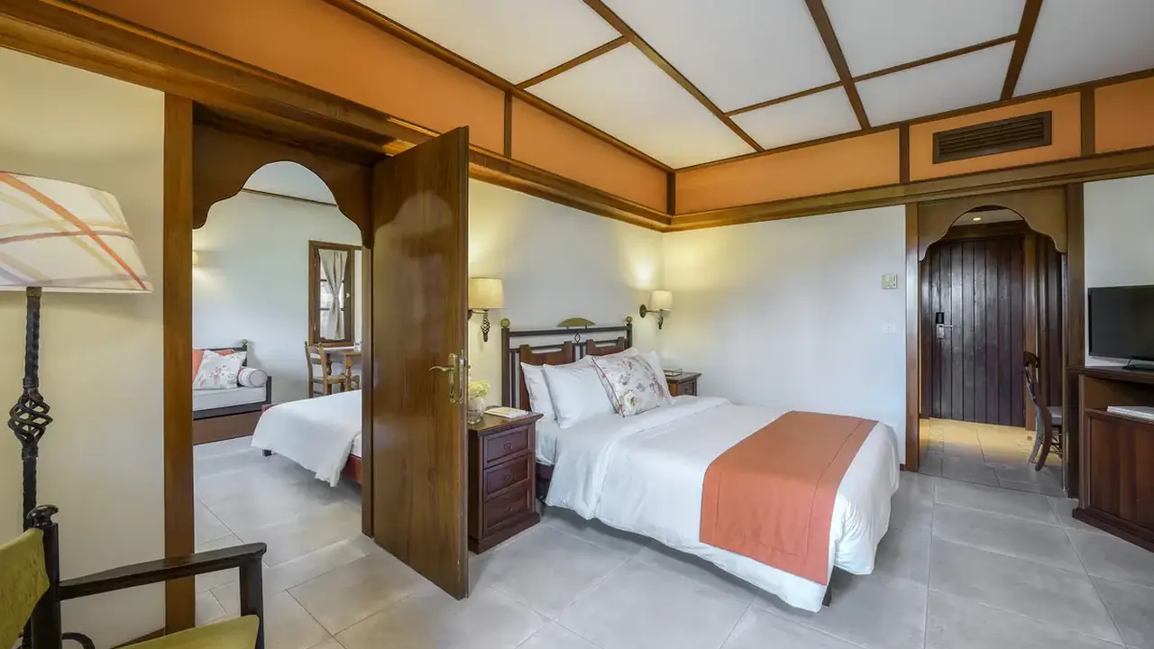 Simantro Resort