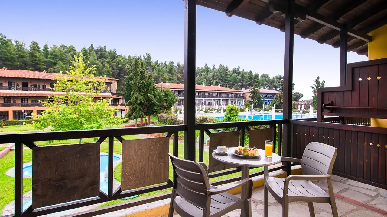 Simantro Resort