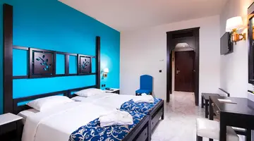 Simantro Resort